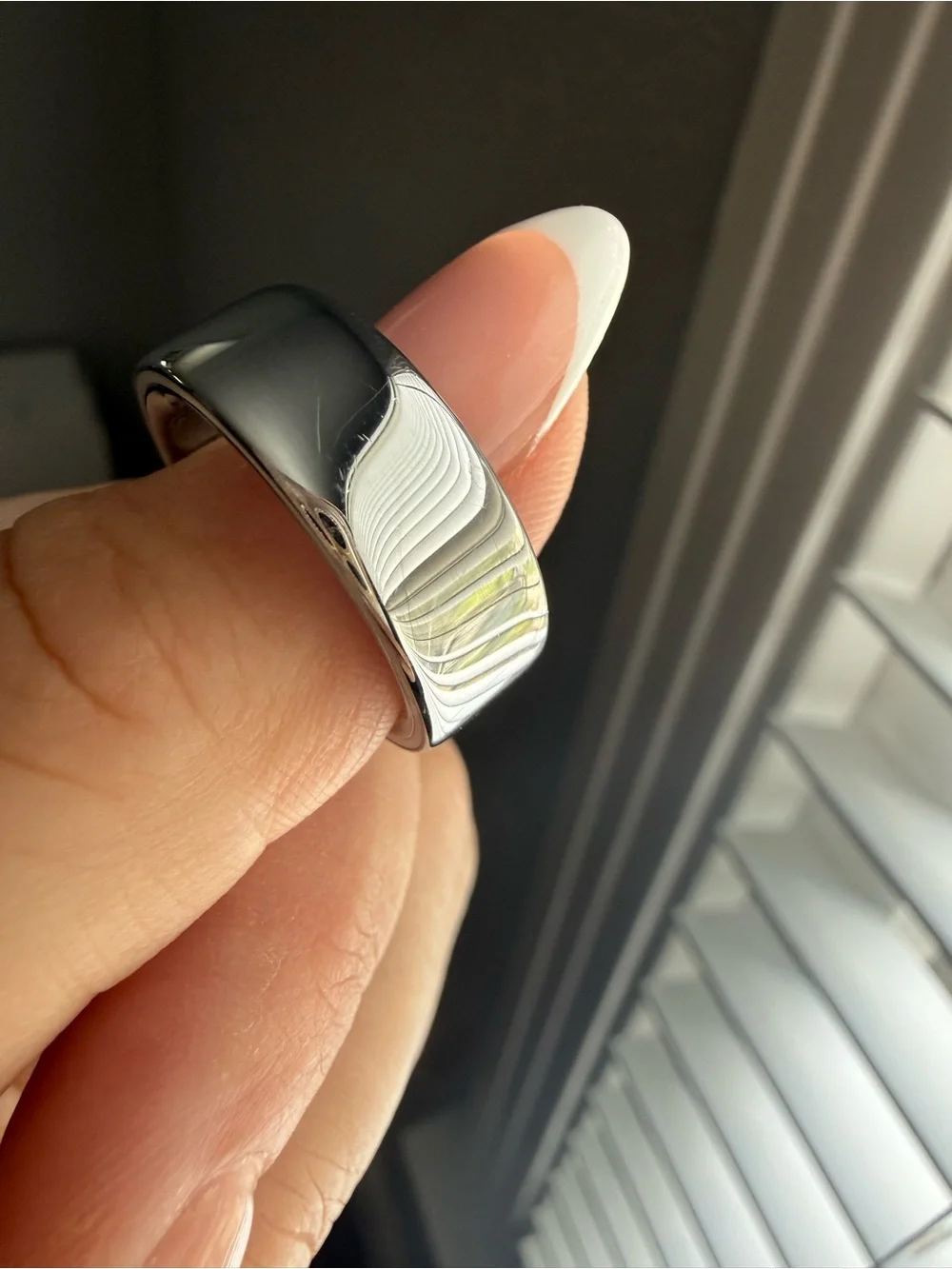 Oura Ring 4 Silver Sz 8